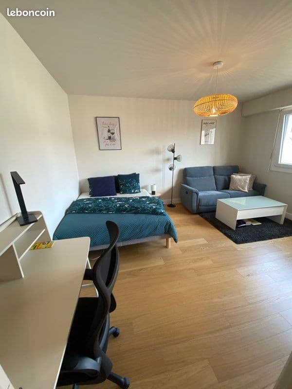 Studio Meublé