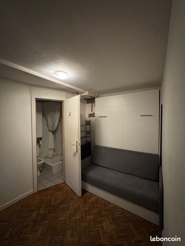 Petit studio à côté des Facs Krutenau 11m2