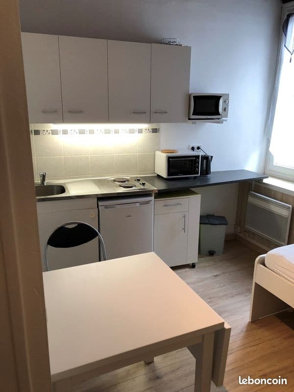 Studio meublé