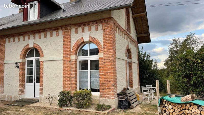 Chambre pour étudiant ou salarié/e dans maison