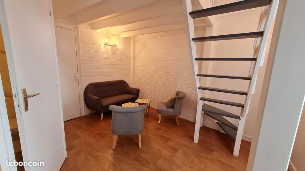 Studio meublé 18 m² avec mezzanine — Proche Casino