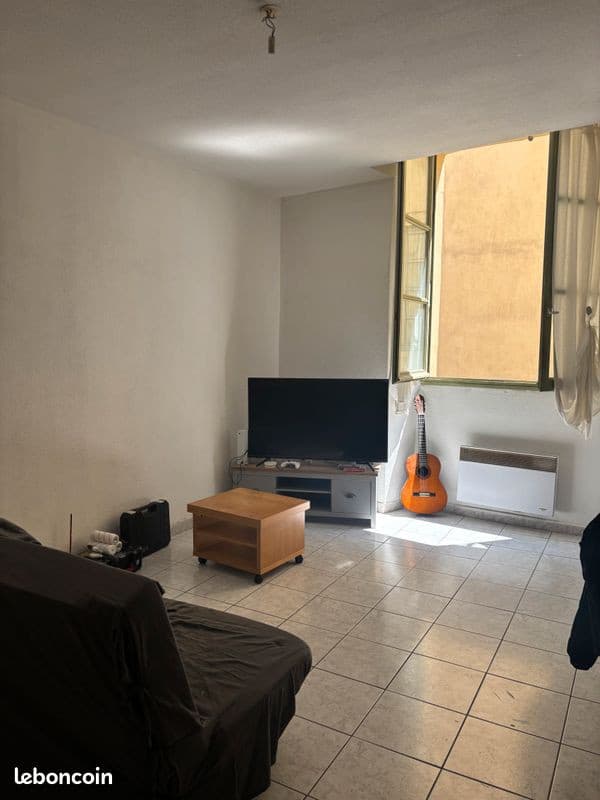 Appartement - 2 pièces - 49 m² - 1er étage