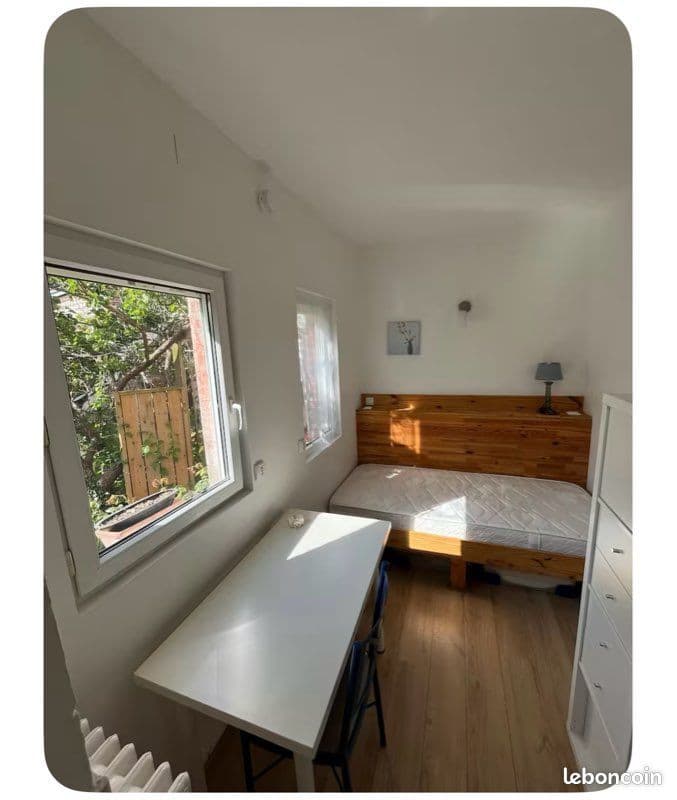 Studio meublé