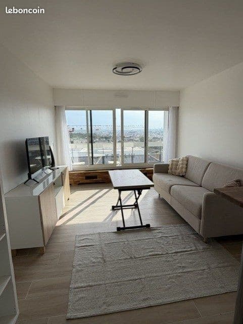 Studio 1 pièce 23 m²