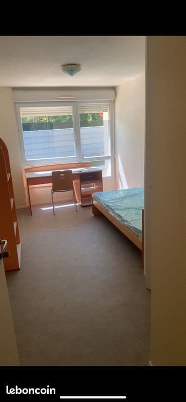 Chambre Crous à louer pour 10nuits