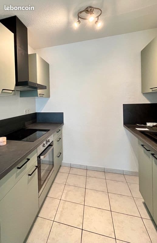 Appartement T2 avec terrasse et parking – Centre de Saint-Quentin
