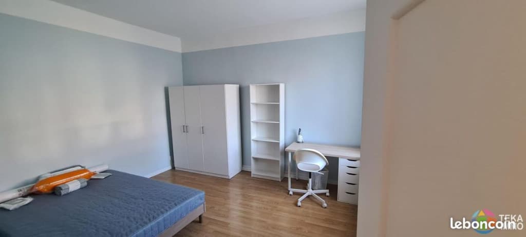 Chambre 1 pièce 15 m²