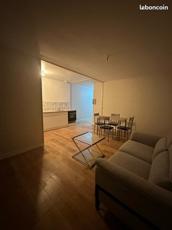 Location ~ maison meublée ~ Cantenay Épinard ~ libre le 1er Août