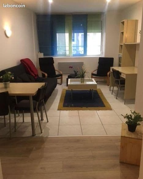 Studio 1 pièce 29 m²