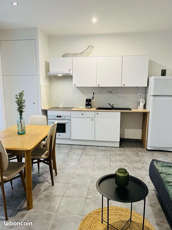 Appartement F2 meublé – 40 m² – Centre-ville de Romilly-sur-Seine