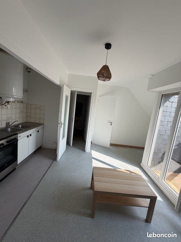 Appartement avec balcon centre ville