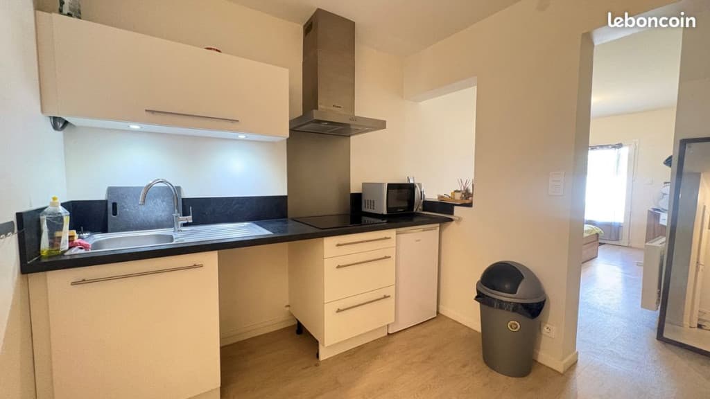 Studio 1 pièce 24 m²