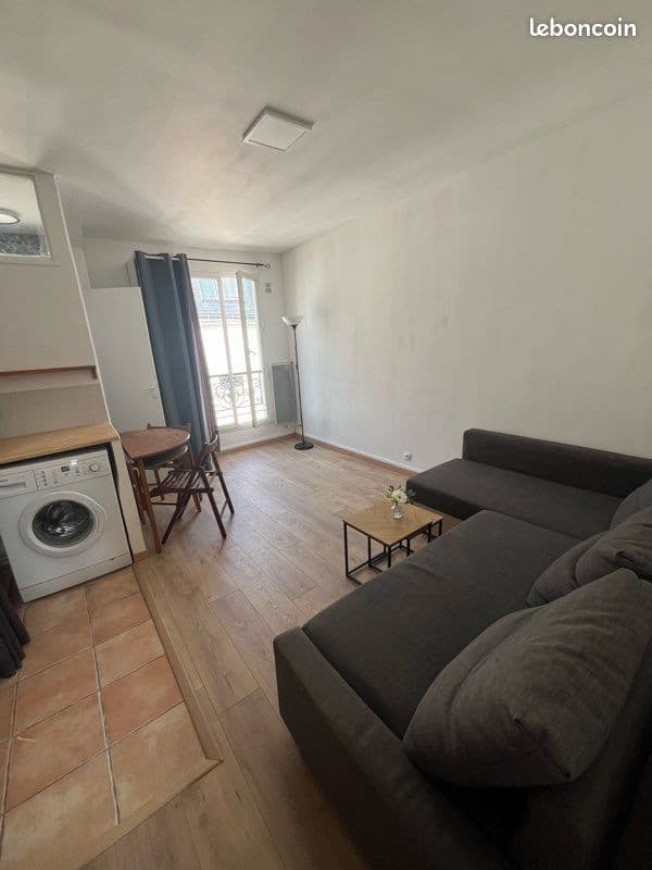 Studio meublé 20 m2 Paris 10è – Refait à neuf - Tout confort avec lave-linge