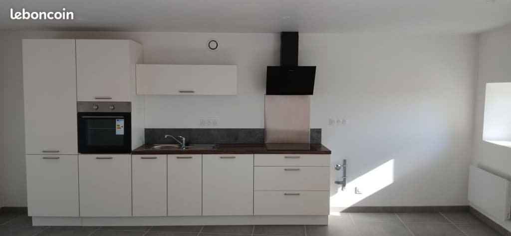 Logement T3 à louer, 75m² Oulmes