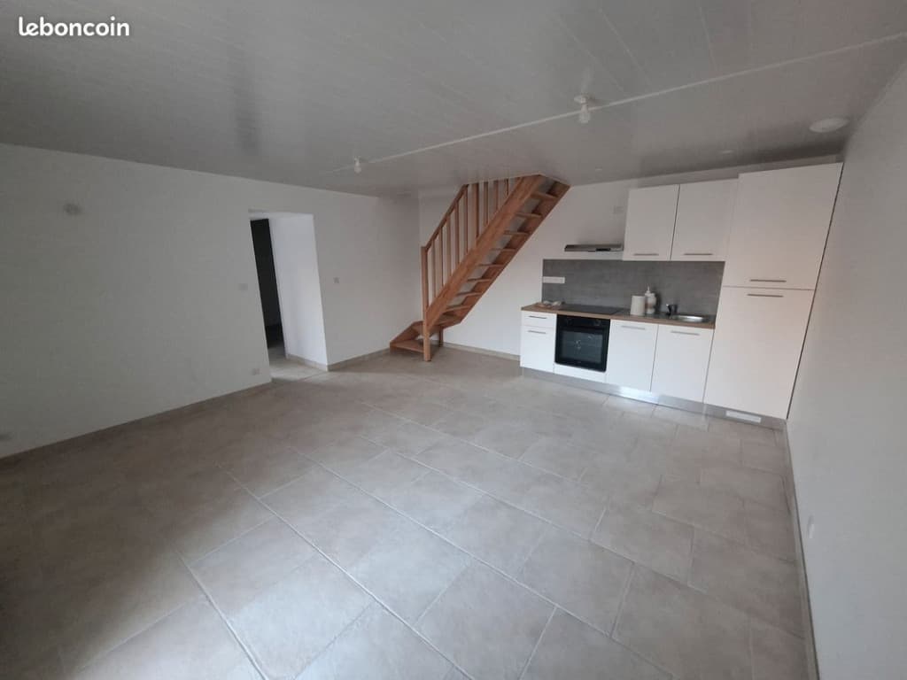 Appartement 56 m² à louer – Saint-Pierre-le-Vieux