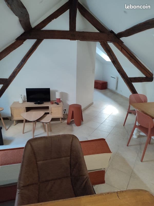 Loue appartement meublé F3