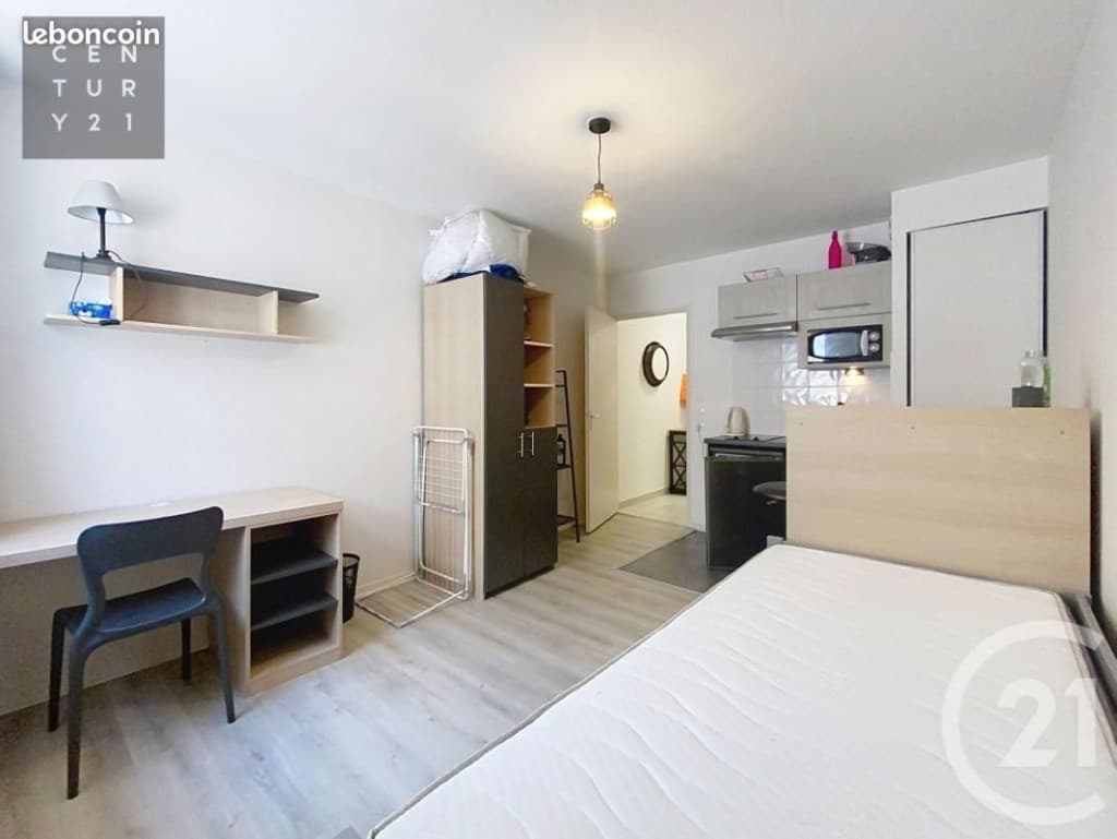 Studio 1 pièce 22 m²