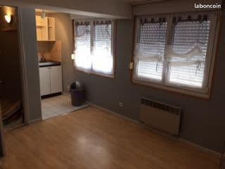 LOUE STUDIO à METZ , 2 mn de l’ I.R.A, 15 mn du Saulcy…