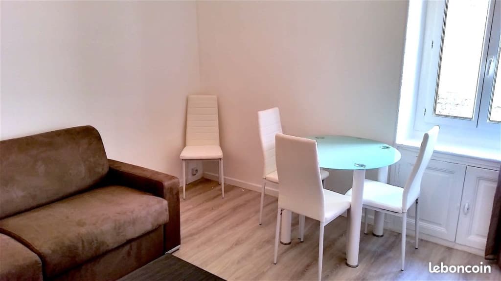 Studio intramuros secteur vernet climatisé