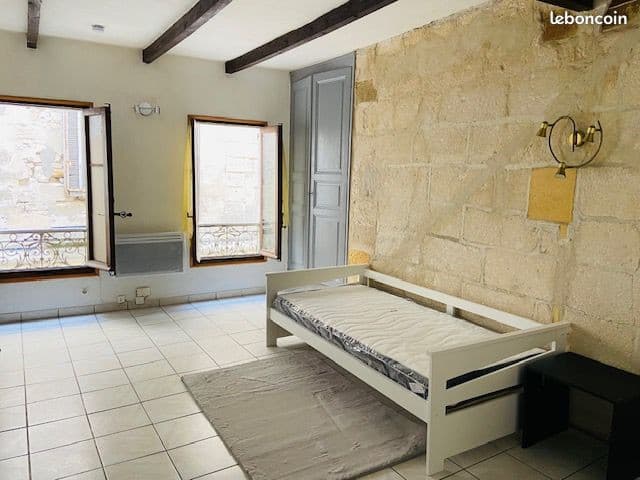 Avignon IM - Studio meublé avec cour extérieure privative