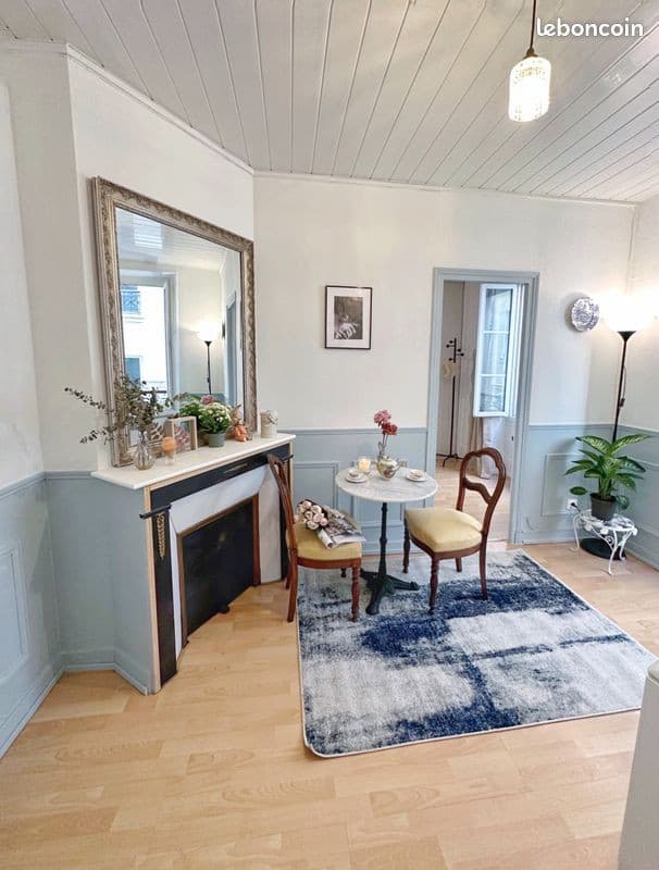 Porte d'Orléans-25 m2 meublé, disponible dès 1er aôut