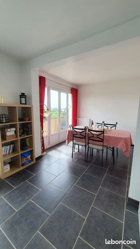 Appartement 3 pièces à Maurepas