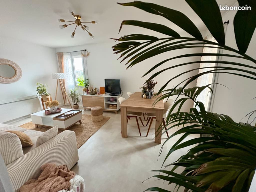 Appartement T3 à louer – Davézieux Centre
