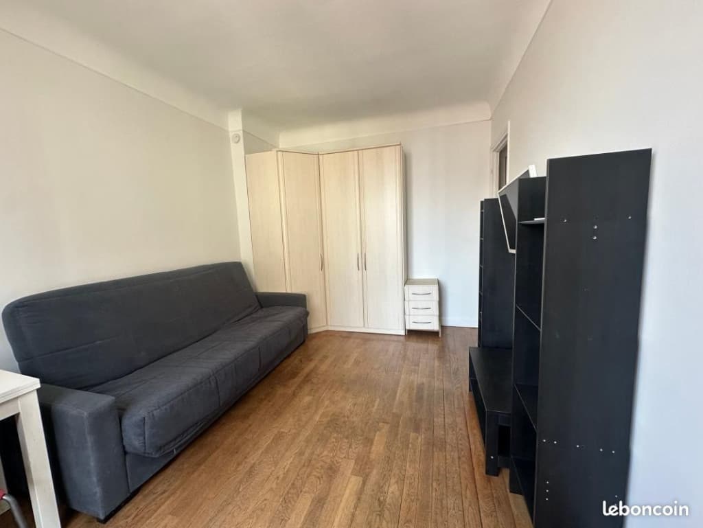 Studio 1 pièce 22 m²
