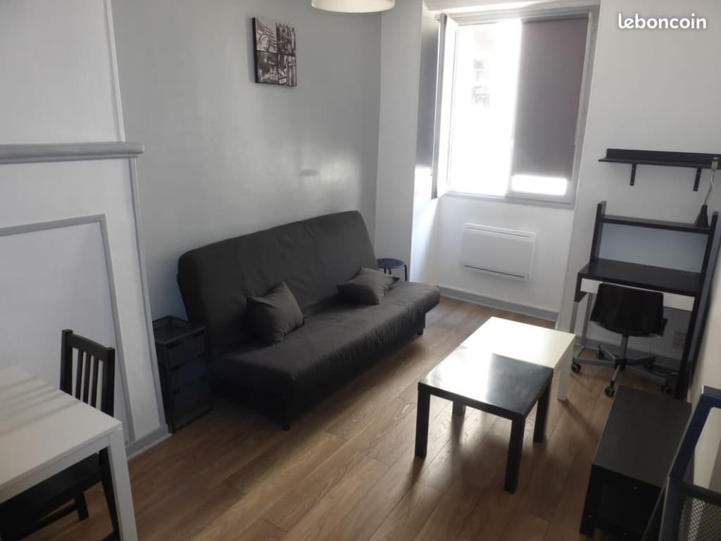 STUDIO Meublé 26m2 POITIERS Centre – Notre Dame