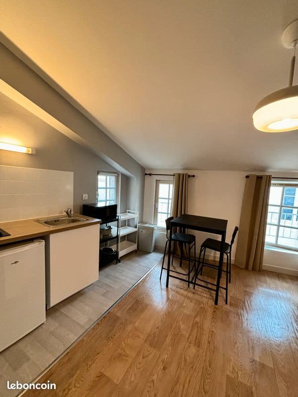 Studio à louer centre ville 25m2