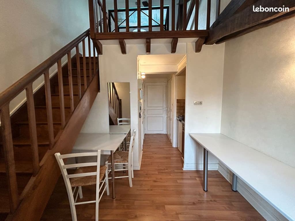 Studio 1 pièce 18 m²