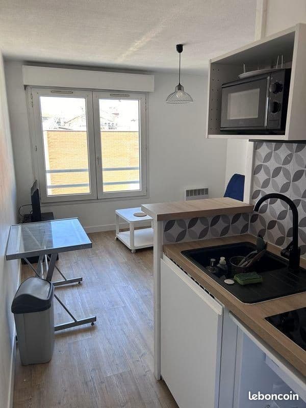 Studio 1 pièce 18 m²