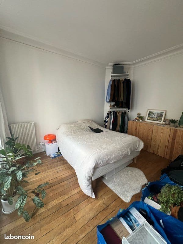 T2 meublé Paris 11e – Pied-à-terre professionnel – Disponible du jeudi au mardi