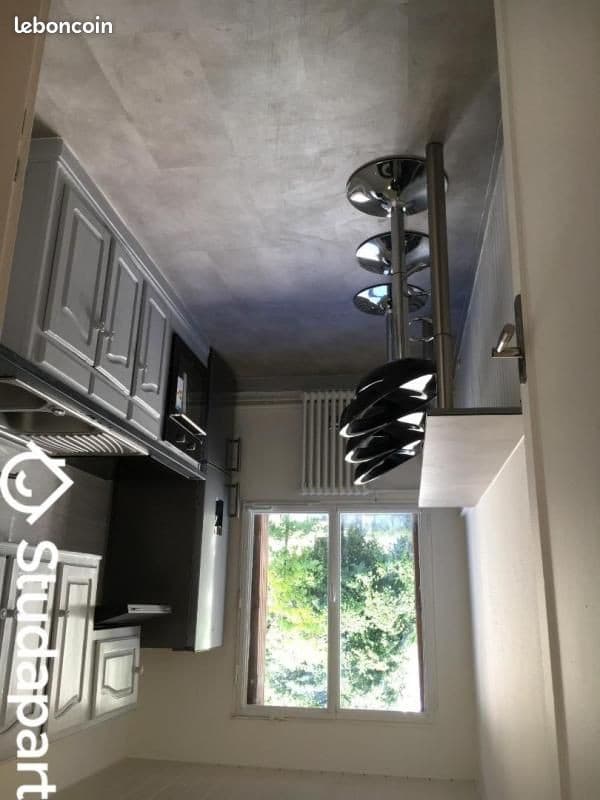 Chambre 1 pièce 10 m²