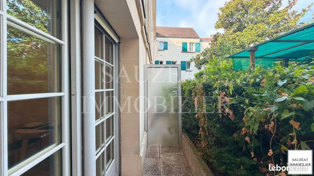 Studio 1 pièce 28 m²