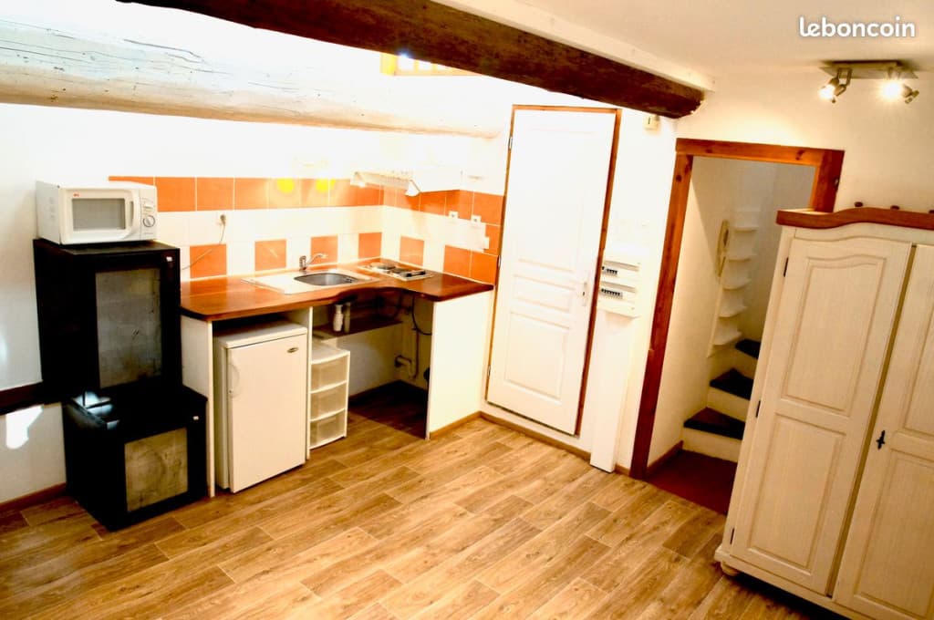 Studio Mezzanine