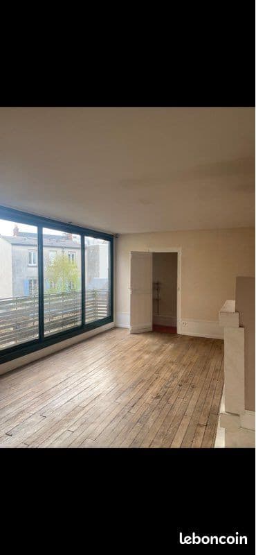 Appartement mansigne centre