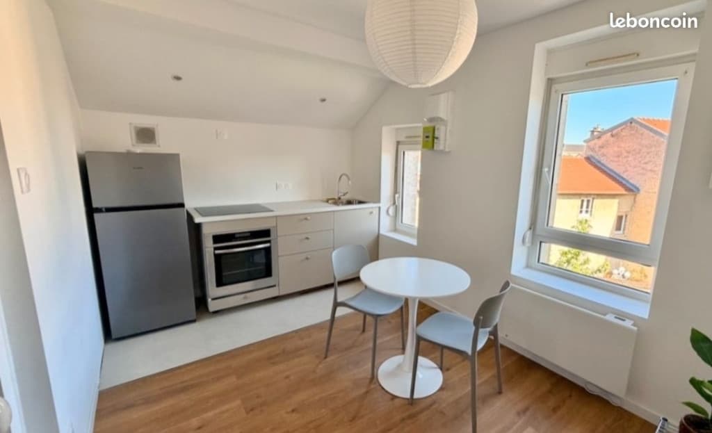 À louer – Appartement T2 meublé entièrement rénové de 26 m²