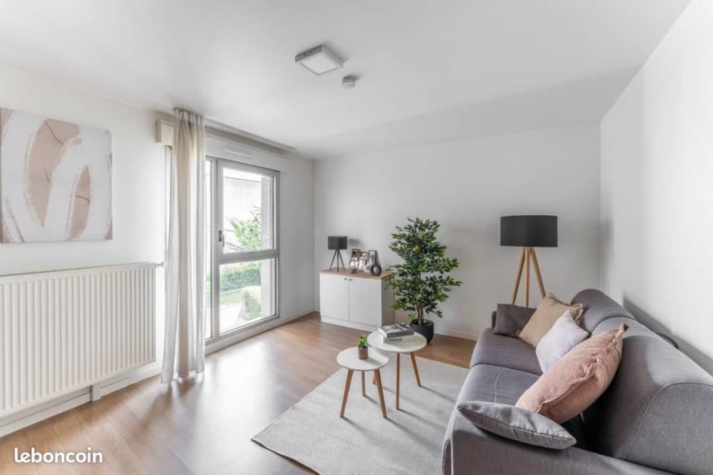 Studio 1 pièce 19 m²