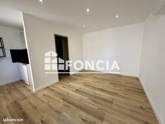 Studio 1 pièce 21 m²