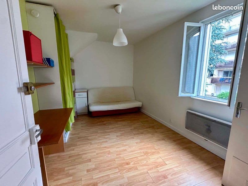 Studio - centre ville- meublé