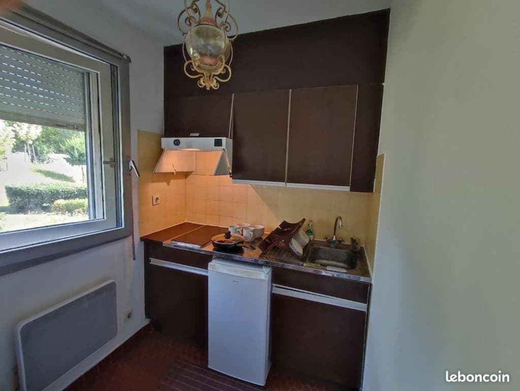 Studio 1 pièce 30 m²