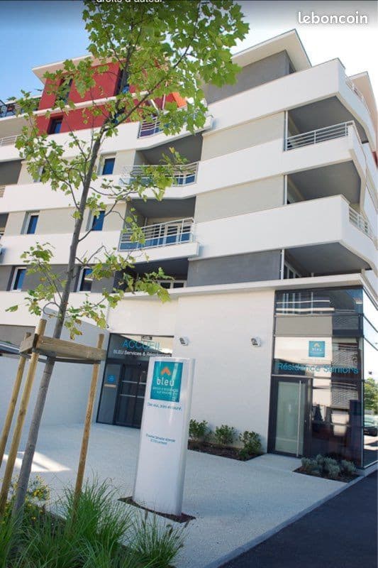 Bien lire l’annonce T2 pour seniors (retraites)