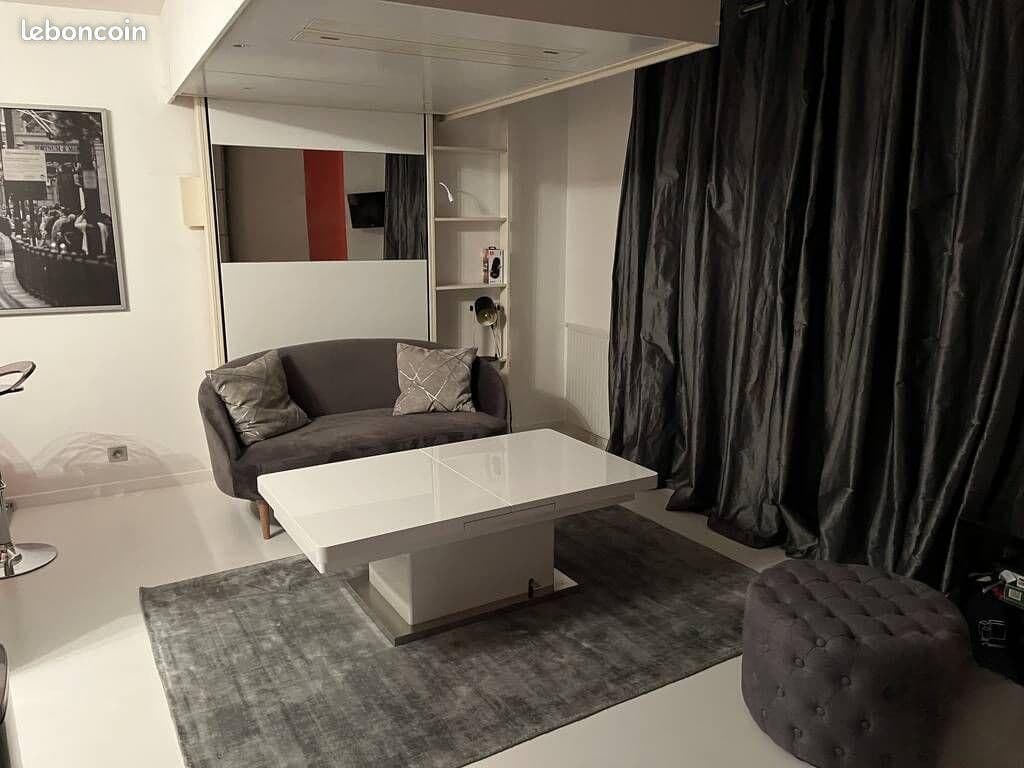 Studio 1 pièce 31 m²