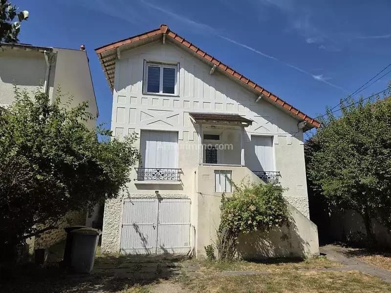 Location maison 5 pièces 76 m² Champs-sur-Marne (77420) - Superimmo
