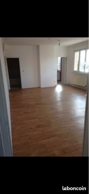 Appartement 4 pièces 92m2 quartier Sart étage 2/2