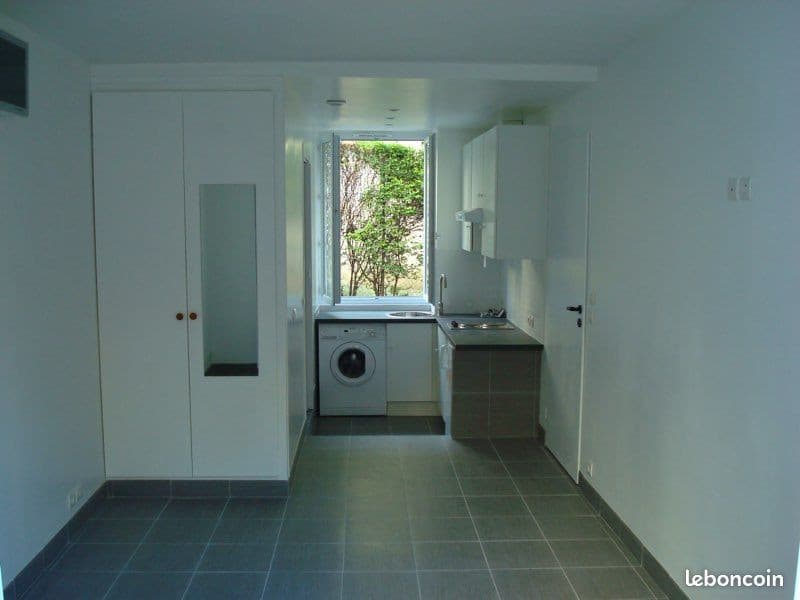 Studio Meublé en Rez-de-Jardin – Butte-aux-Cailles (Exclusivité Étudiants)