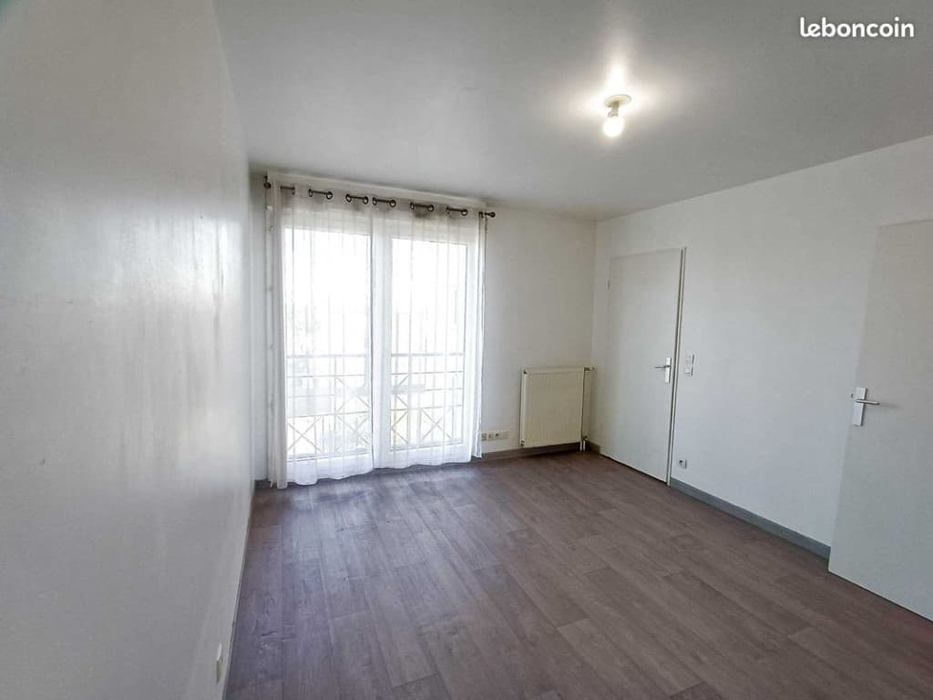 Studio 1 pièce 22 m²