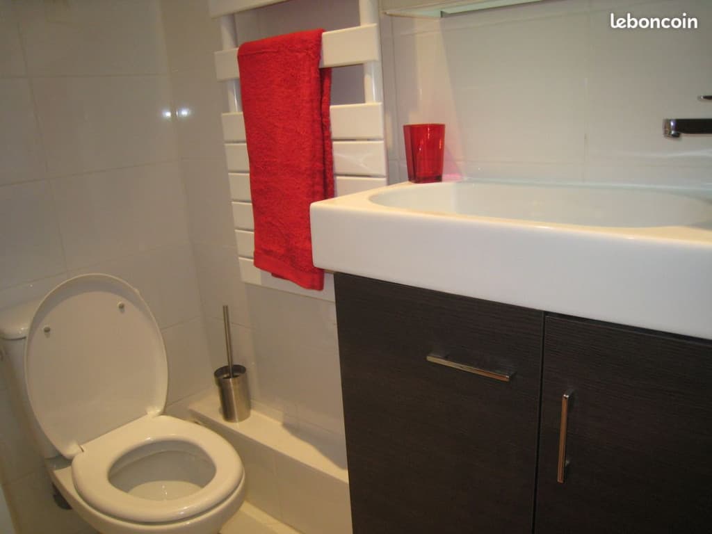 Exclusivement pour etudiant .studio meuble.94200 ivry sur seine