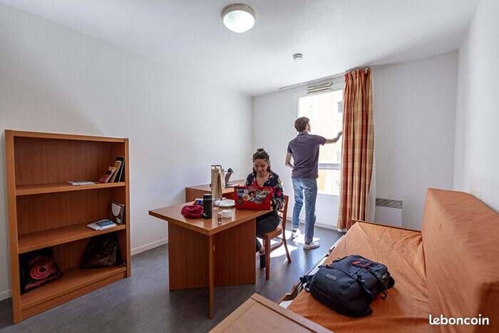 Studio 1 pièce 26 m²
